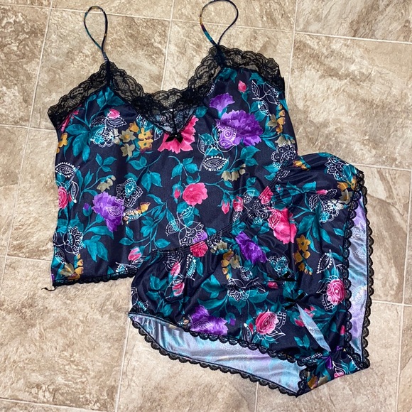 Frederick's of Hollywood Other - Fredrick’s of Hollywood Cami & Short Set Size L